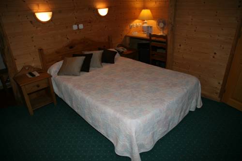 Imagen de la habitación del Hotel De Bourgogne, Saulieu. Foto 9