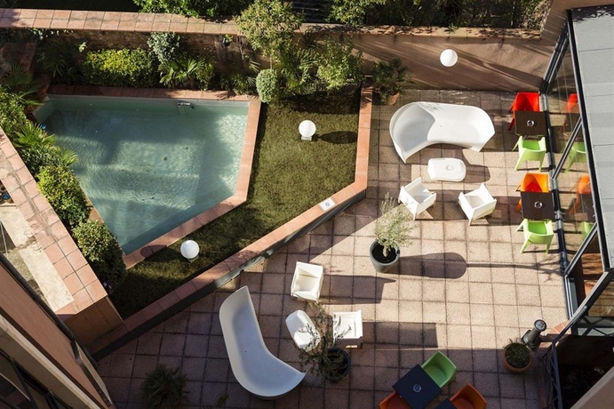 Imagen de los exteriores del Hotel De Brienne. Foto 11