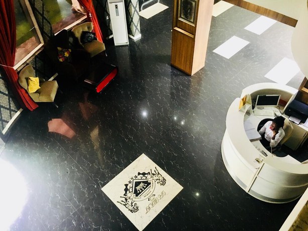 Imagen de los interiores del Hotel De Brit. Foto 18