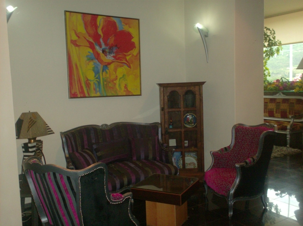 Imagen de los interiores del Hotel De Cerva. Foto 6