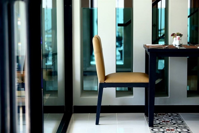 Imagen del bar/restaurante del Hotel De Chai Oriental Nimman. Foto 3