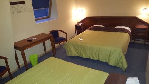 Imagen de la habitación del Hotel De Champagne, SAINT-DIZIER. Foto 5