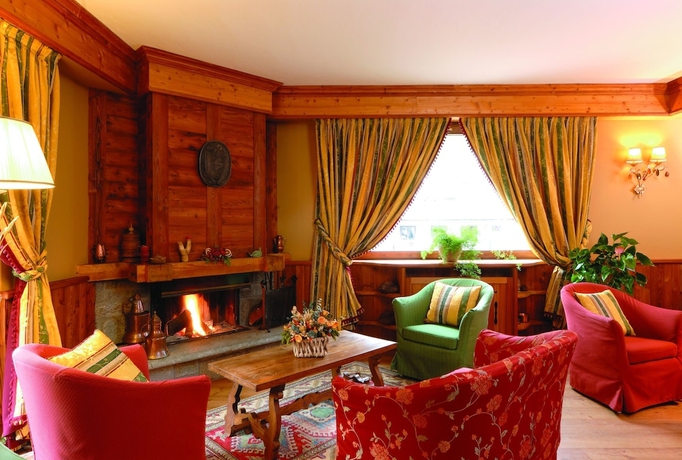 Imagen de los interiores del Hotel De Champoluc. Foto 15