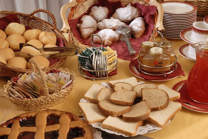 Imagen del bar/restaurante del Hotel De Champoluc. Foto 3