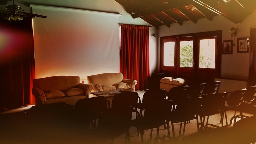 Imagen de los interiores del Hotel De Cine Las Golondrinas. Foto 18