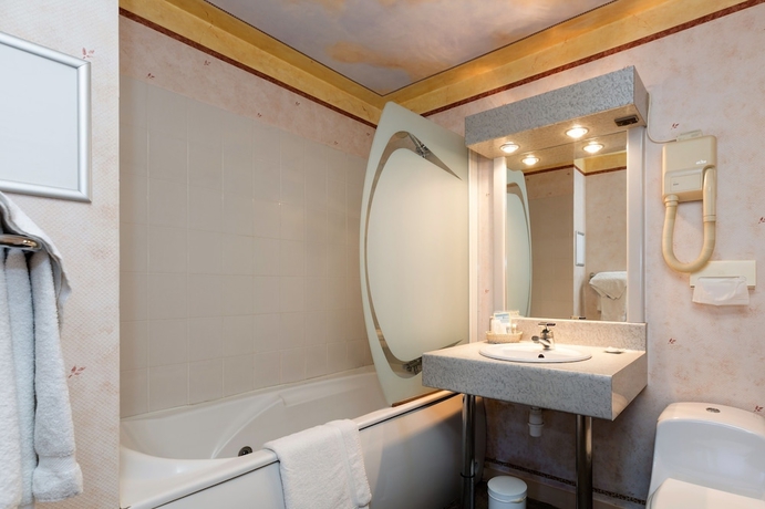 Imagen de la habitación del Hotel De Clisson. Foto 10