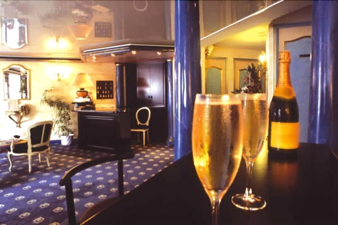 Imagen de la habitación del Hotel De Clisson. Foto 14