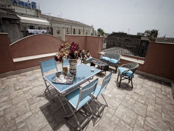 Imagen general del Hotel De Curtis Palace. Foto 2