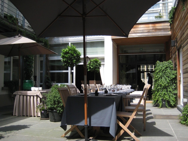 Imagen de los exteriores del Hotel De Flandre. Foto 9