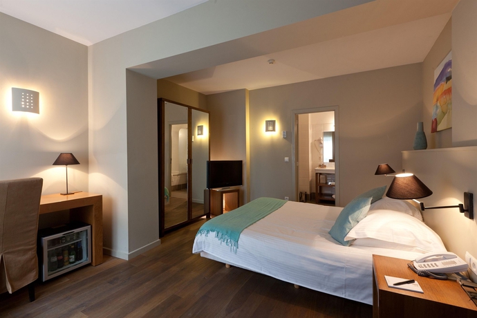 Imagen de la habitación del Hotel De Flandre. Foto 8