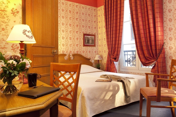 Imagen de la habitación del Hotel De Fleurie. Foto 10