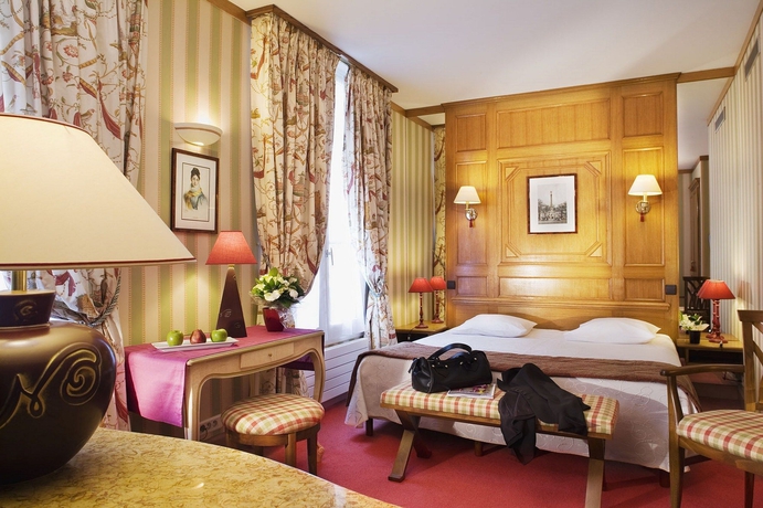 Imagen de la habitación del Hotel De Fleurie. Foto 11