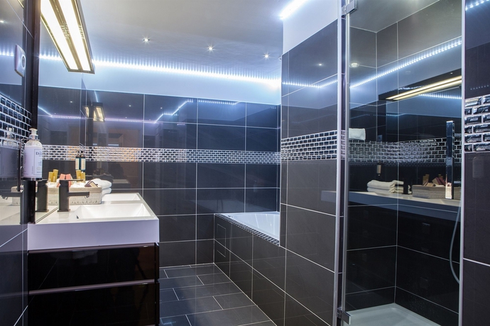 Imagen de la habitación del Hotel De France, Aix en Provence. Foto 8