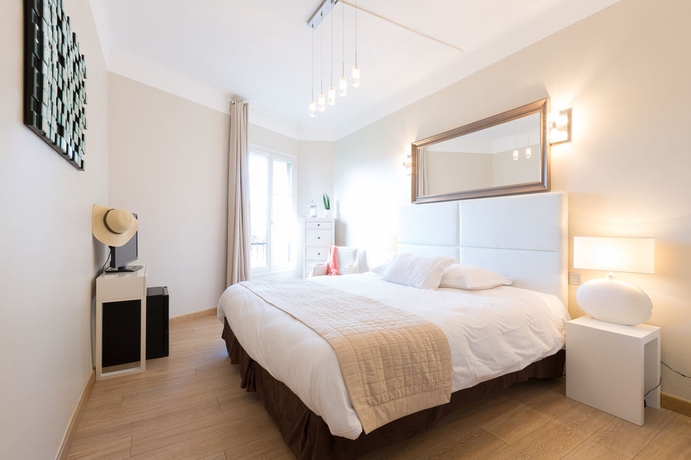 Imagen de la habitación del Hotel De France, Aix en Provence. Foto 14