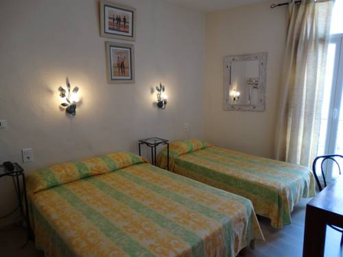Imagen de la habitación del Hotel De France, BEZIERS. Foto 13