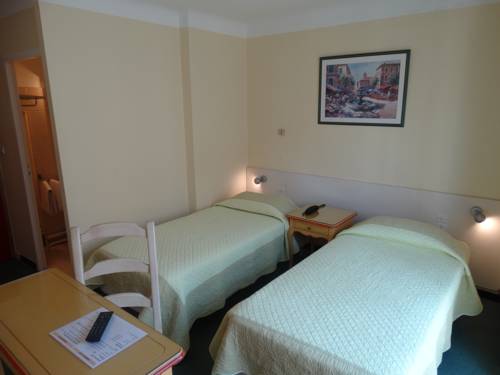 Imagen de la habitación del Hotel De France, BEZIERS. Foto 14
