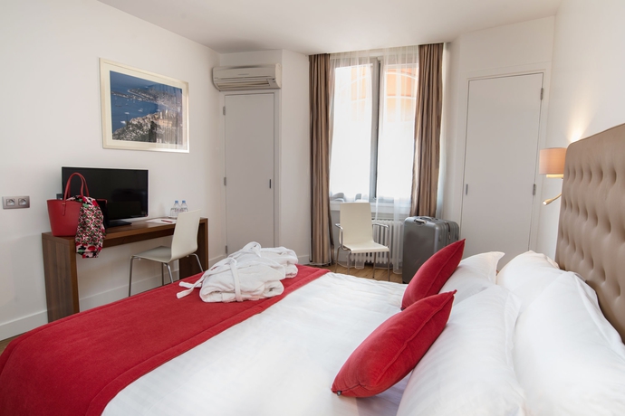 Imagen de la habitación del Hotel De France, Cannes. Foto 13