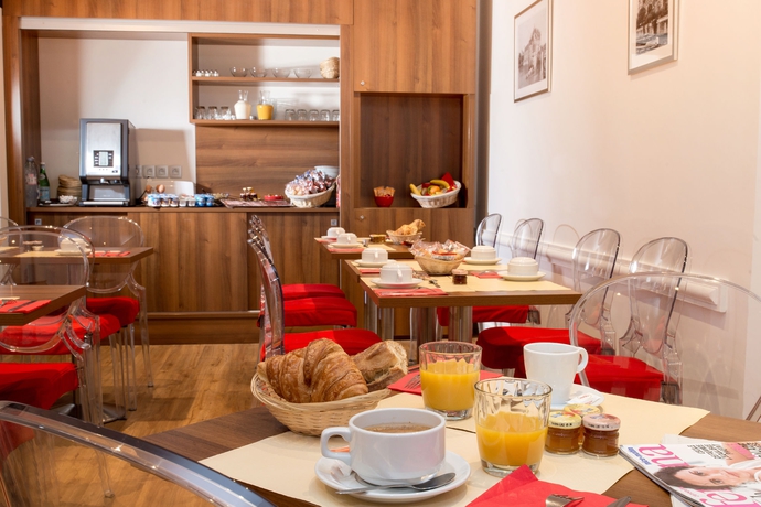 Imagen del bar/restaurante del Hotel De France, Cannes. Foto 6