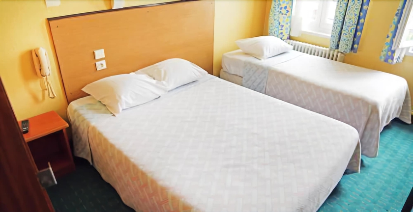 Imagen de la habitación del Hotel De France, Lens. Foto 2