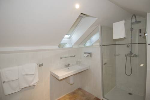 Imagen de la habitación del Hotel De France, Mende. Foto 7