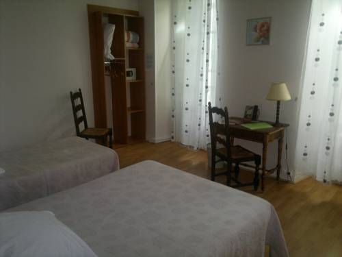 Imagen de la habitación del Hotel De France, Meyracq. Foto 3