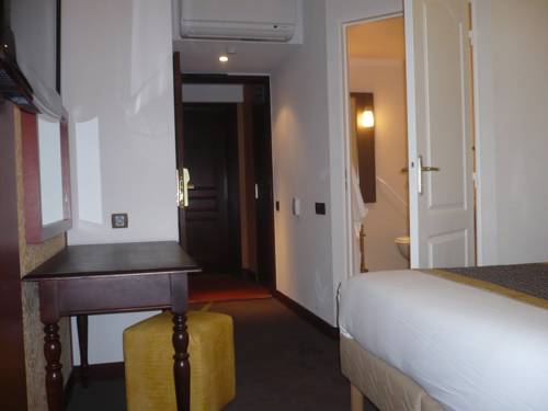 Imagen de la habitación del Hotel De France, Montargis. Foto 2