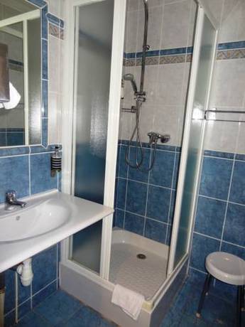 Imagen de la habitación del Hotel De France, NARBONNE. Foto 11