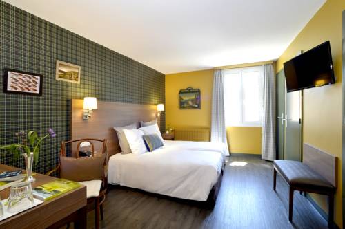 Imagen de la habitación del Hotel De France, Ornans. Foto 15
