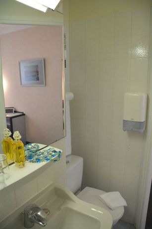 Imagen de la habitación del Hotel De France, RODEZ. Foto 4