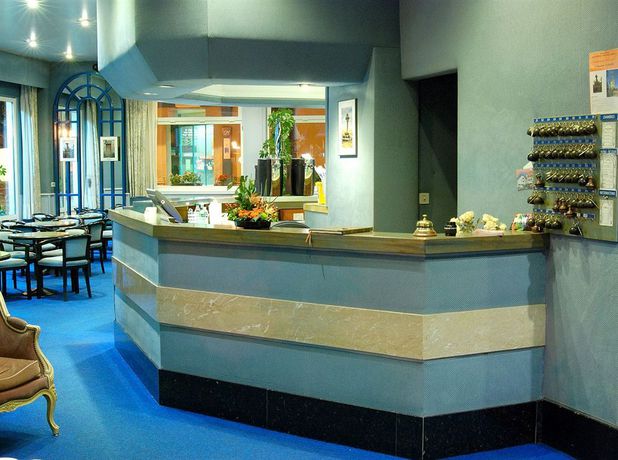 Imagen de la habitación del Hotel De France, RODEZ. Foto 11