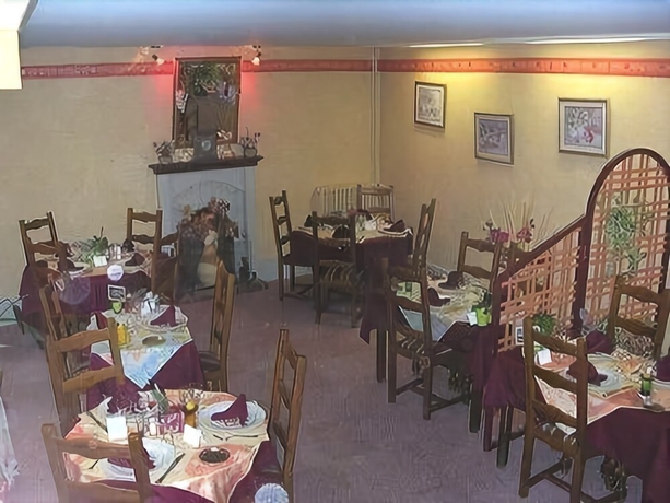Imagen del bar/restaurante del Hotel De France, Rochechouart. Foto 2