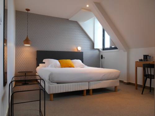 Imagen de la habitación del Hotel De France, Saint-Pol-de-Léon. Foto 6