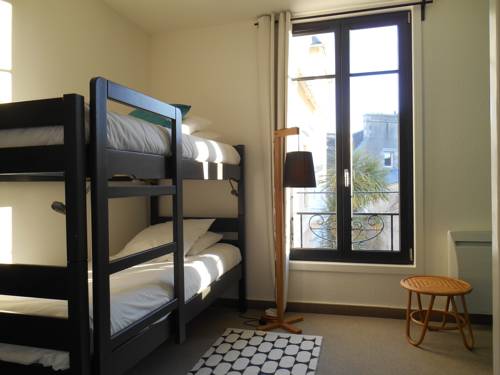 Imagen de la habitación del Hotel De France, Saint-Pol-de-Léon. Foto 7