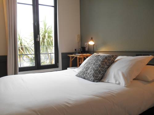 Imagen de la habitación del Hotel De France, Saint-Pol-de-Léon. Foto 15