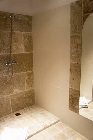 Imagen de la habitación del Hotel De France, Saint-maximin-la-sainte-baume. Foto 8
