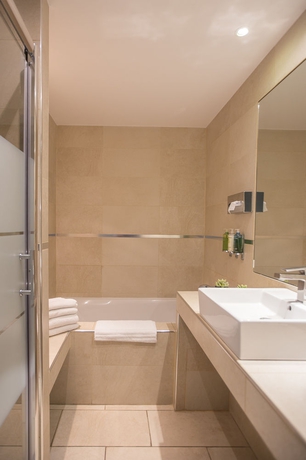 Imagen de la habitación del Hotel De France, Valencia de Francia. Foto 5