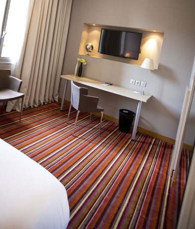 Imagen de la habitación del Hotel De France, Valencia de Francia. Foto 8