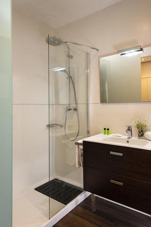 Imagen de la habitación del Hotel De Francia Y París. Foto 3