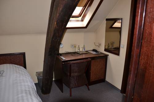 Imagen de la habitación del Hotel De Franse Kroon. Foto 8