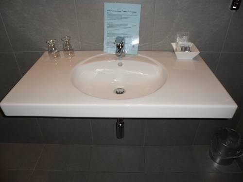 Imagen de la habitación del Hotel De Franse Kroon. Foto 11