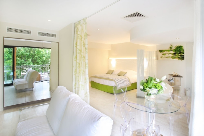 Imagen de la habitación del Hotel De Gantès. Foto 4