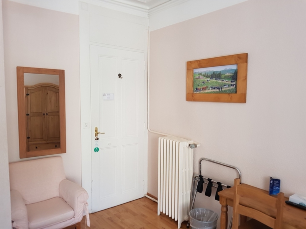 Imagen de la habitación del Hotel De Geneve, Ginebra. Foto 7