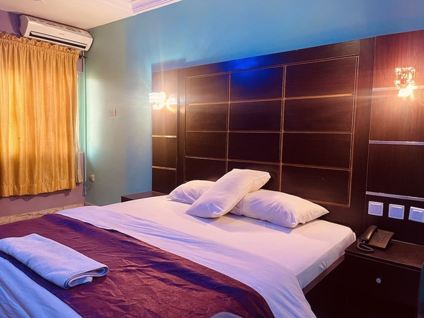 Imagen de la habitación del Hotel De Geogolds and Suites. Foto 4