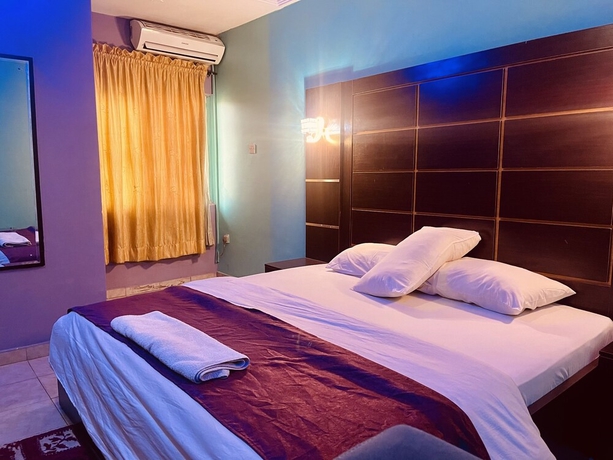 Imagen de la habitación del Hotel De Geogolds and Suites. Foto 6