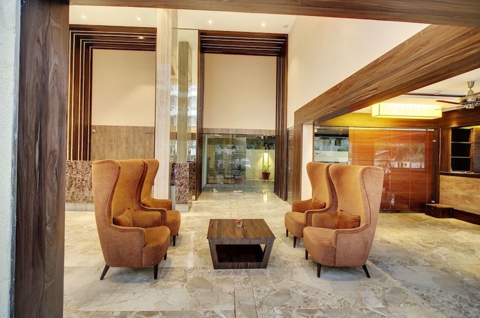 Imagen de los interiores del Hotel De Grand Riviera. Foto 19