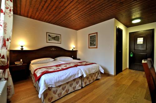 Imagen de la habitación del Hotel De Gruyères. Foto 9