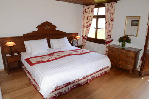 Imagen de la habitación del Hotel De Gruyères. Foto 13