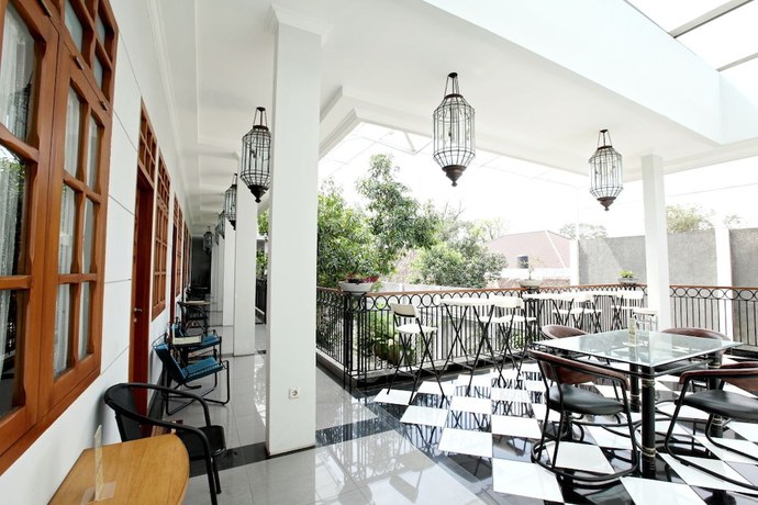 Imagen de los interiores del Hotel De Halimun Guest House. Foto 19