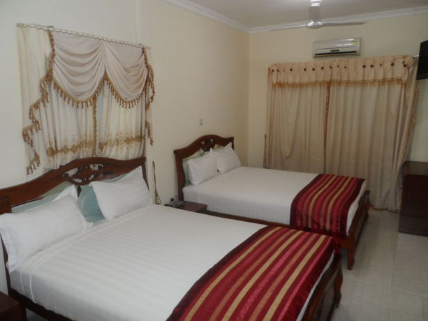 Imagen general del Hotel De Holiday Beach. Foto 2