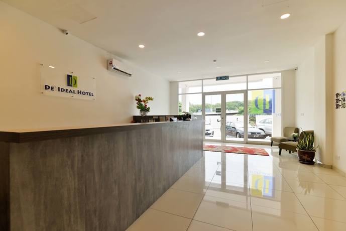 Imagen de los interiores del Hotel De Ideal. Foto 10